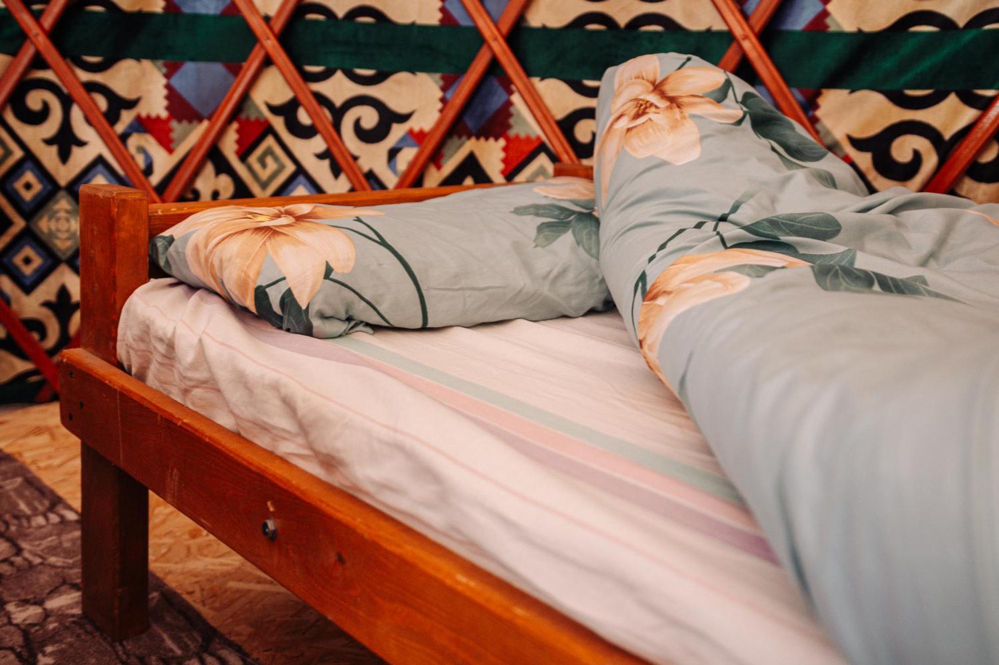 Teploklyuchenka Eco Yurt Camp Arashan酒店 外观 照片
