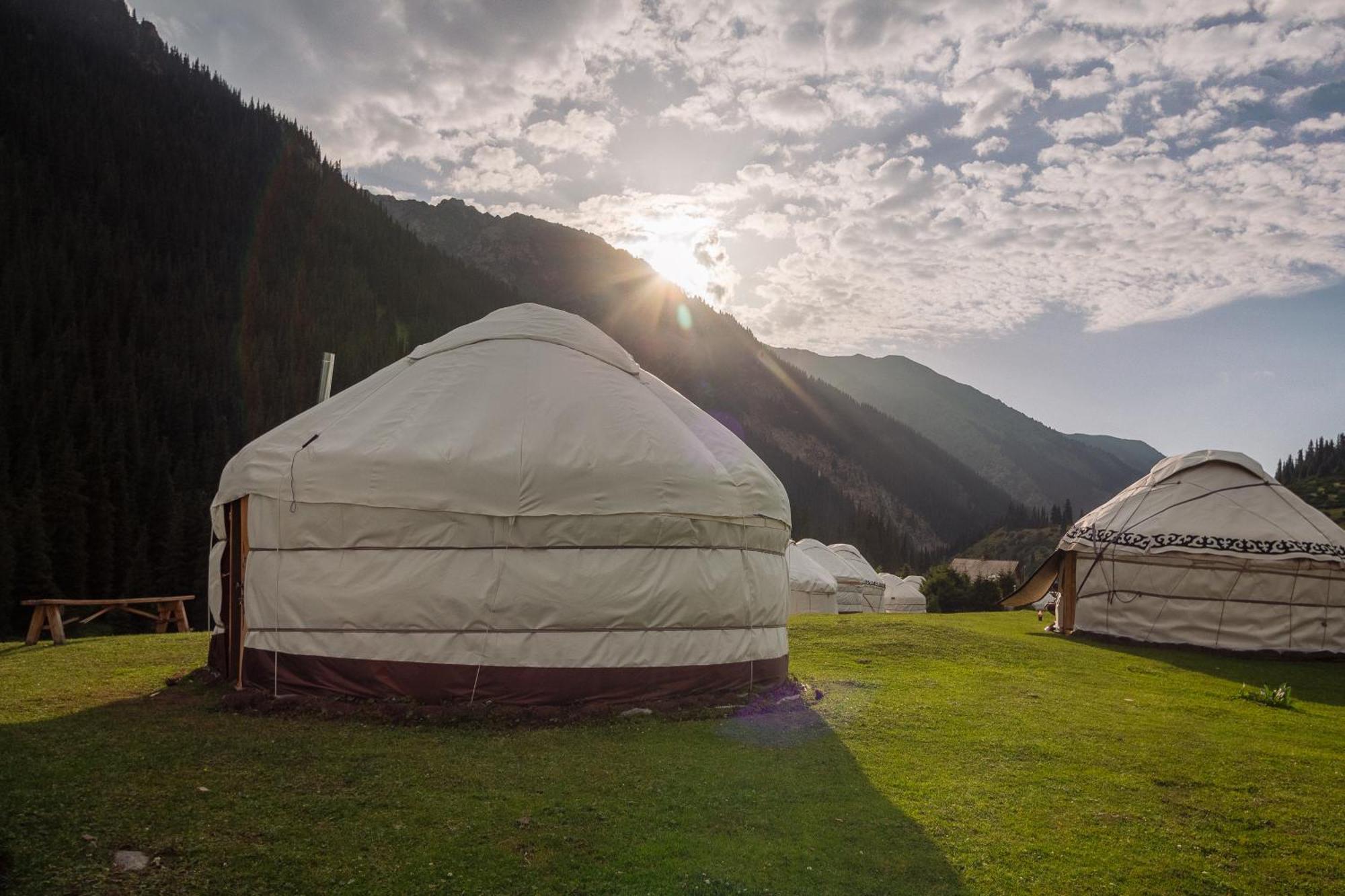 Teploklyuchenka Eco Yurt Camp Arashan酒店 外观 照片